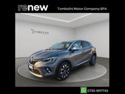 Grigio scuro Usata 2024 Renault Captur Techno SUV | 17.520 € (Ottimo prezzo)