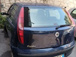 Blu Usata 2010 Fiat Punto Due volumi | 1200 € (Super prezzo)