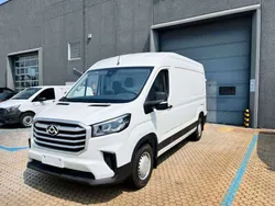 Maxus V90