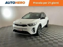 Bianco Usata 2020 Kia Stonic Style SUV | 14.799 € (Buon prezzo)