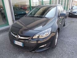 Nero Usata 2015 Opel Astra Cosmo Station wagon | 7700 € (Buon prezzo)