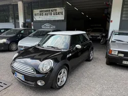 Nero Usata 2010 Mini Cooper Due volumi | 4250 € (Buon prezzo)