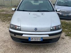 Grigio Usata 2000 Fiat Punto Due volumi | 1000 € (Ottimo prezzo)
