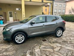 Grigio Usata 2015 Nissan Qashqai SUV | 7800 € (Ottimo prezzo)