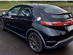 Usata 2006 Honda Civic Elegance Tre volumi | 3350 € (Buon prezzo)