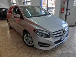 Grigio Usata 2017 Mercedes B180 Business Monovolume | 11.390 € (Buon prezzo)