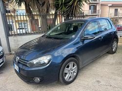 Blu Usata 2010 VW Golf VI Highline Tre volumi | 5900 € (Buon prezzo)