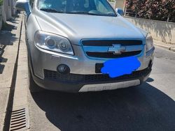 Grigio Usata 2009 Chevrolet Captiva SUV | 5500 € (Molto cara)