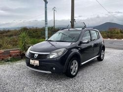 Grigio Usata 2011 Dacia Sandero Stepway Due volumi | 5400 € (Buon prezzo)