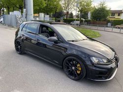 Nero Usata 2017 VW Golf VII R Tre volumi | 26.900 € (Molto cara)