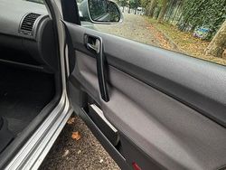 Usata 2006 VW Polo Tre volumi | 2800 € (Buon prezzo)