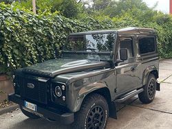 Usata 2007 Land Rover Defender Station wagon | 34.000 € (Molto cara)
