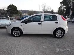 Bianco Usata 2018 Fiat Punto Street Due volumi | 6800 € (Buon prezzo)