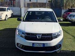 Bianco Usata 2022 Dacia Logan Tre volumi | 4900 €