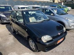 Nero Usata 2010 Fiat 600 Tre volumi | 3300 € (Molto cara)