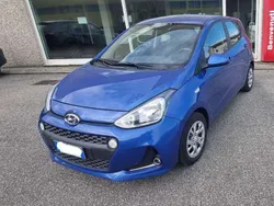 Blu/azzurro Usata 2018 Hyundai i10 Prime Due volumi | 11.400 € (Buon prezzo)