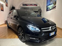 Nero Usata 2015 Mercedes B200 Monovolume | 11.900 € (Buon prezzo)