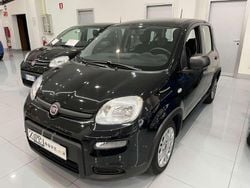 Nero Usata 2023 Fiat Panda Due volumi | 11.700 € (Buon prezzo)