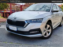 Argento Usata 2023 Skoda Octavia Executive Station wagon | 17.000 € (Super prezzo)