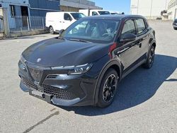 Nero Nuova 2025 Alfa Romeo Junior SUV | 30.990 €