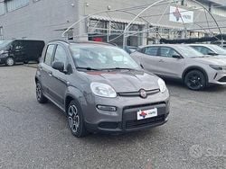 Grigio Usata 2022 Fiat Panda City Life Tre volumi | 11.450 € (Cara)