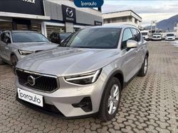 Argento Usata 2025 Volvo XC40 Core SUV | 33.900 € (Buon prezzo)