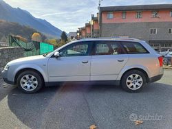 Grigio Usata 2004 Audi A4 Tre volumi | 1700 € (Buon prezzo)