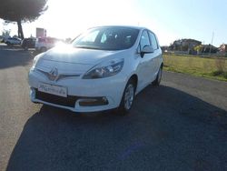 Bianco pastello Usata 2013 Renault Scénic III XMOD Monovolume | 6900 € (Buon prezzo)