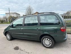 Verde Usata 1999 Ford Galaxy Monovolume | 3000 €