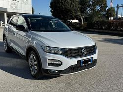 Bianco Usata 2018 VW T-Roc Style SUV | 14.990 € (Cara)