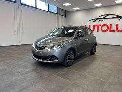 Grigio Usata 2022 Lancia Ypsilon Gold Due volumi | 9900 € (Buon prezzo)