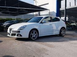 Bianco Usata 2014 Alfa Romeo Giulietta Tre volumi | 6900 € (Buon prezzo)