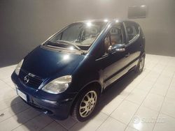 Blu Usata 2003 Mercedes A140 Elegance Tre volumi | 1400 € (Ottimo prezzo)