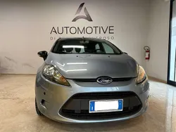Blu Usata 2011 Ford Fiesta Individual Due volumi | 4499 € (Buon prezzo)