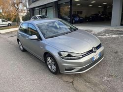 Grigio Usata 2020 VW Golf Executive Tre volumi | 14.900 € (Ottimo prezzo)