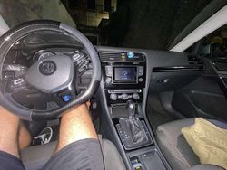 Usata 2013 VW Golf VII Highline Tre volumi | 6500 € (Buon prezzo)