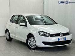 Bianco Usata 2011 VW Golf VI United Tre volumi | 7000 € (Buon prezzo)