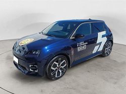 Blu/azzurro Usata 2024 Renault R5 Iconic Due volumi | 29.500 € (Buon prezzo)