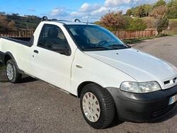 Bianco Usata 2006 Fiat Strada Pick-up | 6700 €