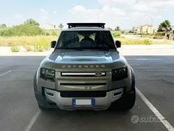 Usata 2021 Land Rover Defender First Edition SUV | 68.000 €