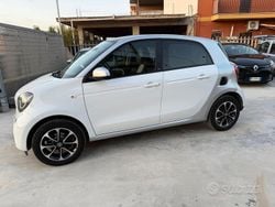 Bianco Usata 2016 Smart ForFour Due volumi | 7990 € (Ottimo prezzo)