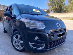 Nero Usata 2010 Citroën C3 Picasso Exclusive Monovolume | 3500 € (Buon prezzo)