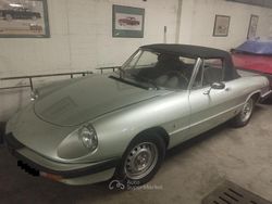 Acqua marina Usata 1985 Alfa Romeo Spider Cabrio | 13.000 €