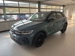 Nero Usata 2022 VW T-Roc R-line SUV | 27.490 € (Cara)