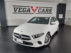 Bianco Usata 2020 Mercedes A160 Sport Tre volumi | 27.900 € (Buon prezzo)
