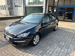 Grigio Usata 2015 Peugeot 308 Station wagon | 7100 € (Buon prezzo)