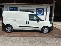 Bianco(met.) Usata 2021 Fiat Doblò S Monovolume | 13.500 € (Buon prezzo)