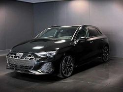 Nero Nuova 2025 Audi A3 e-tron S-Line Due volumi | 39.900 € (Buon prezzo)