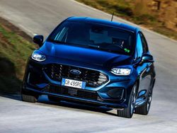 Blu/azzurro Usata 2023 Ford Fiesta ST-Line Due volumi | 20.000 € (Molto cara)
