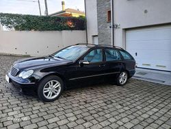 Nero Usata 2002 Mercedes C270 Avantgarde Station wagon | 4800 €